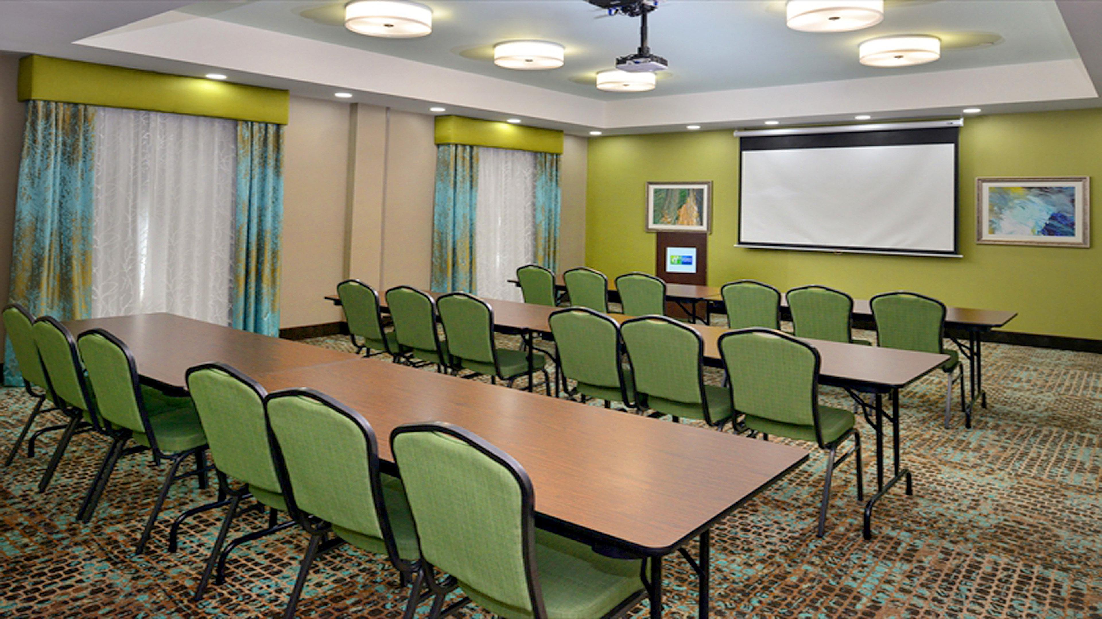 Holiday Inn Express And Suites Schulenburg By Ihg Exteriör bild