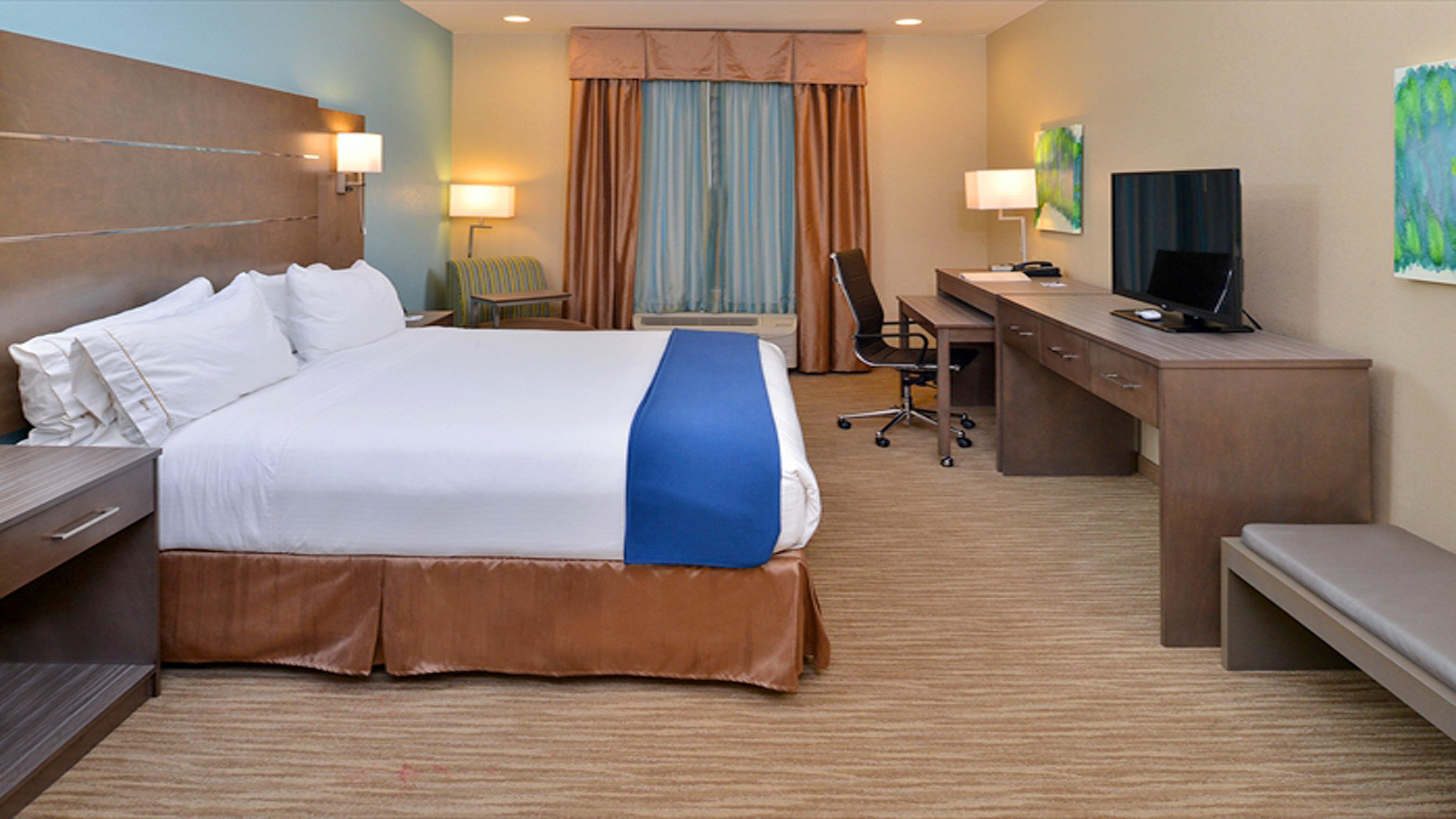 Holiday Inn Express And Suites Schulenburg By Ihg Exteriör bild
