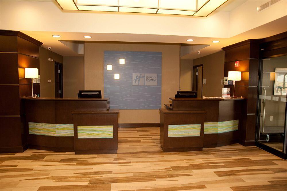 Holiday Inn Express And Suites Schulenburg, An Ihg Hotel Exteriör bild