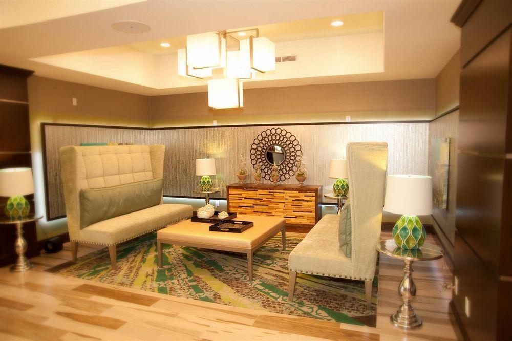 Holiday Inn Express And Suites Schulenburg By Ihg Exteriör bild